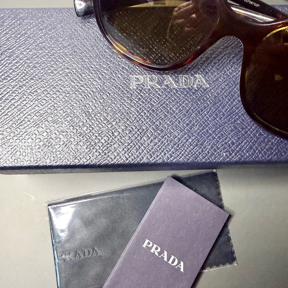 Prada PR 22ZS Tortoise Polarized Brown Gradient Sunglasses - Picture 6 of 8
